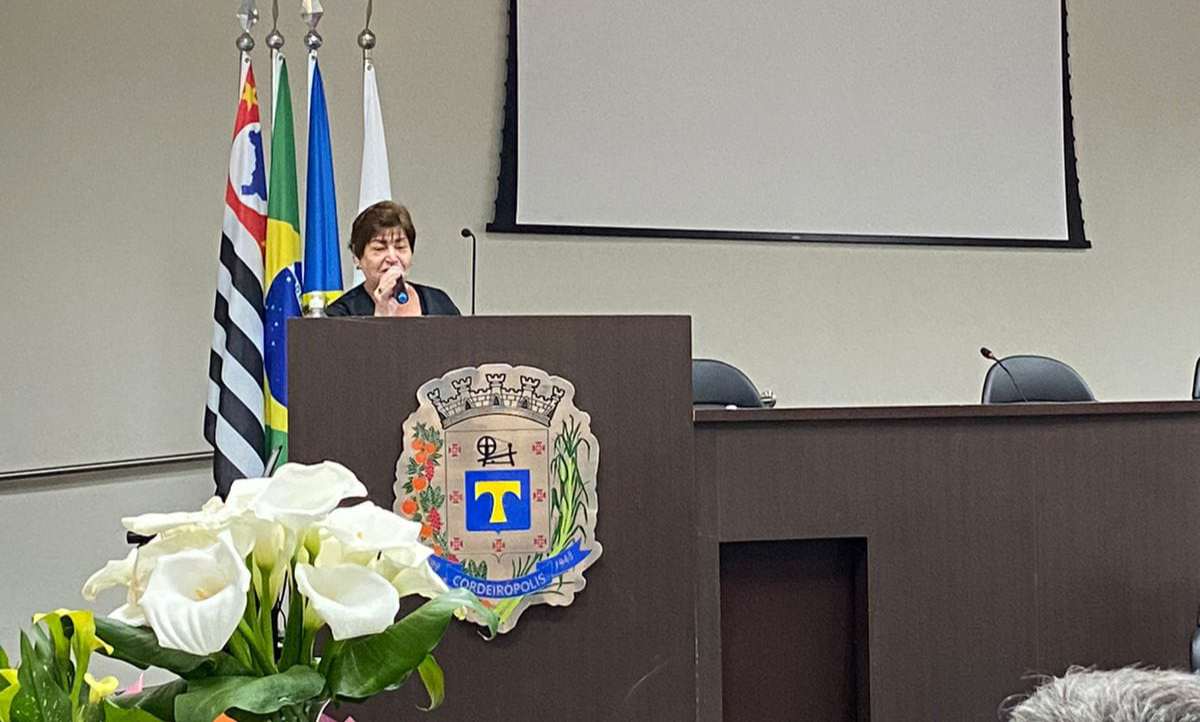 Imagem da notícia: Neusa participa do 1º Encontro Pré-natal Odontológico