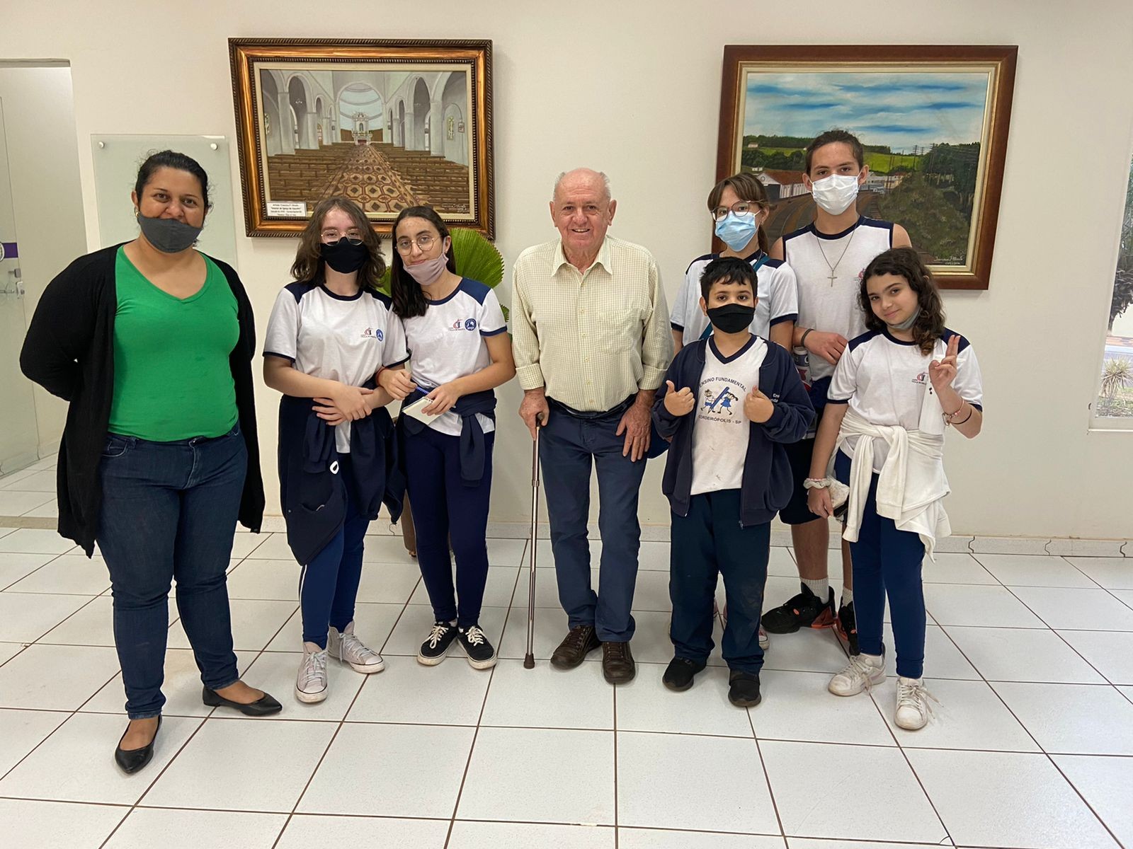 Imagem da notícia: Presidente recebe alunos da escola Anglo