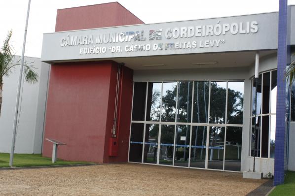 Imagem da notícia: Câmara não terá expediente nos dias 20 e 21