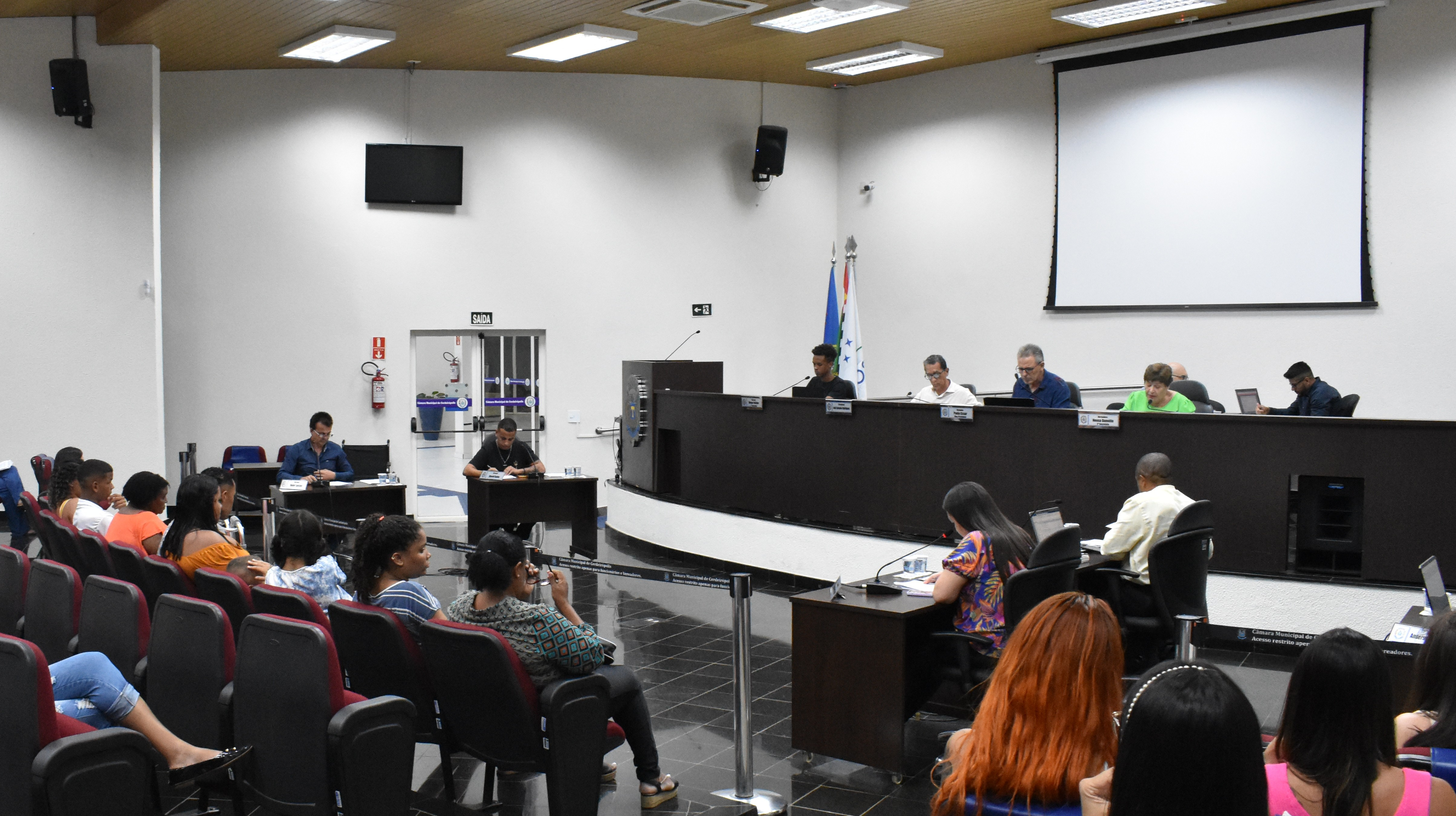 Imagem da notícia: Câmara aceita denúncia para apuração de quebra de decoro parlamentar de vereador