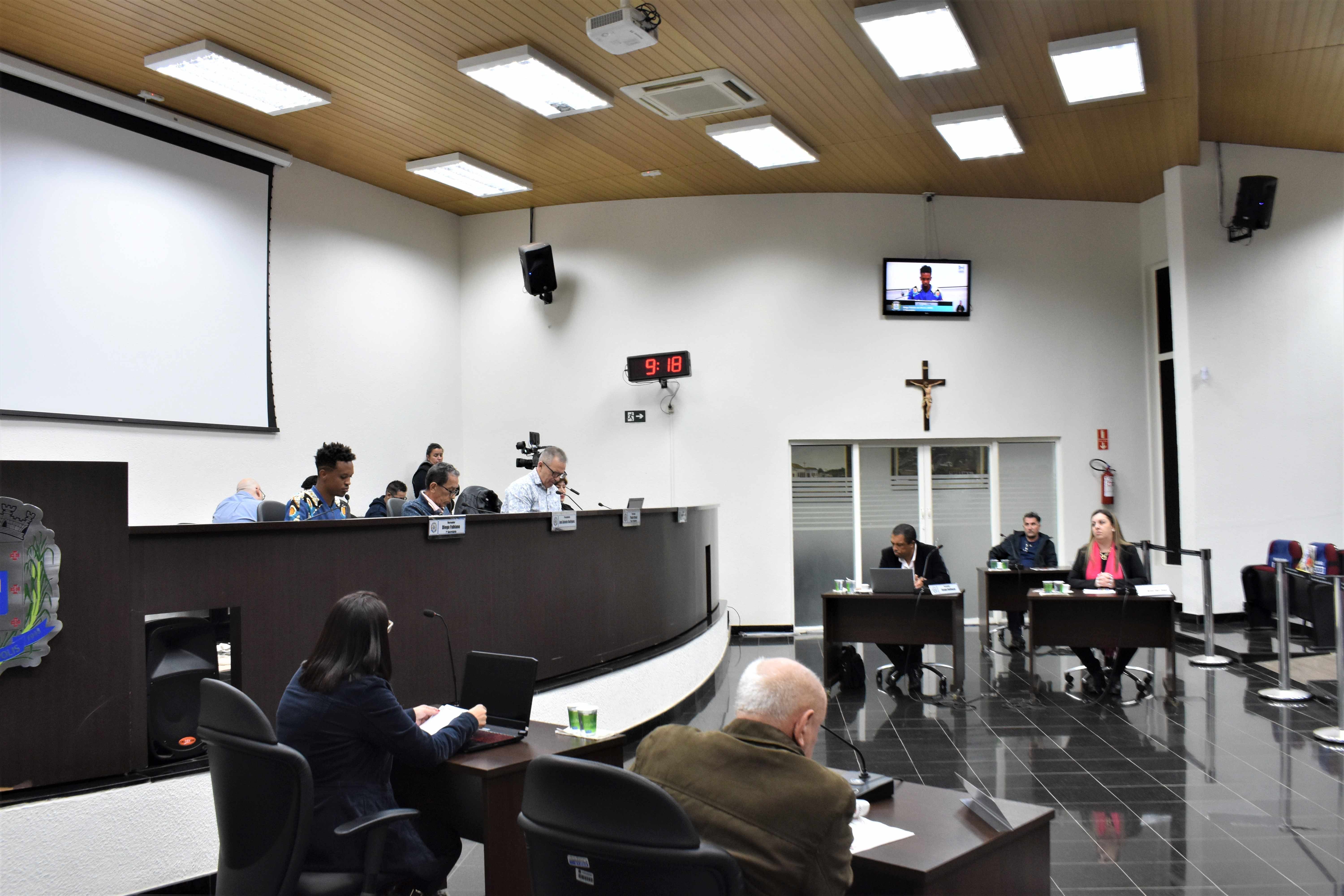 Imagem da notícia: Vereadores fazem apelo por implantação de Universidade Federal