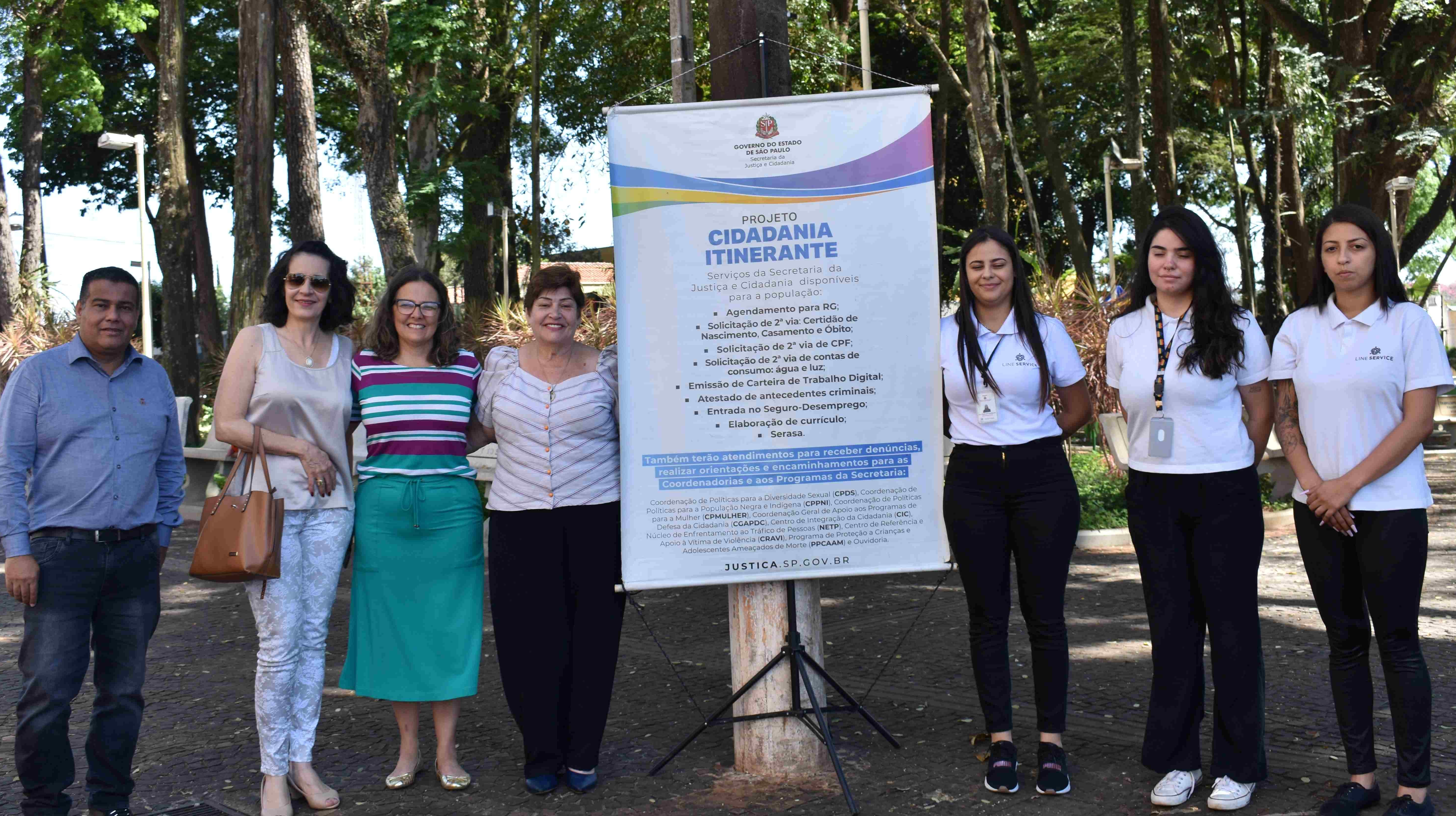 Imagem da notícia: Vereadora Neusa Damélio participa da abertura do Projeto Cidadania Itinerante