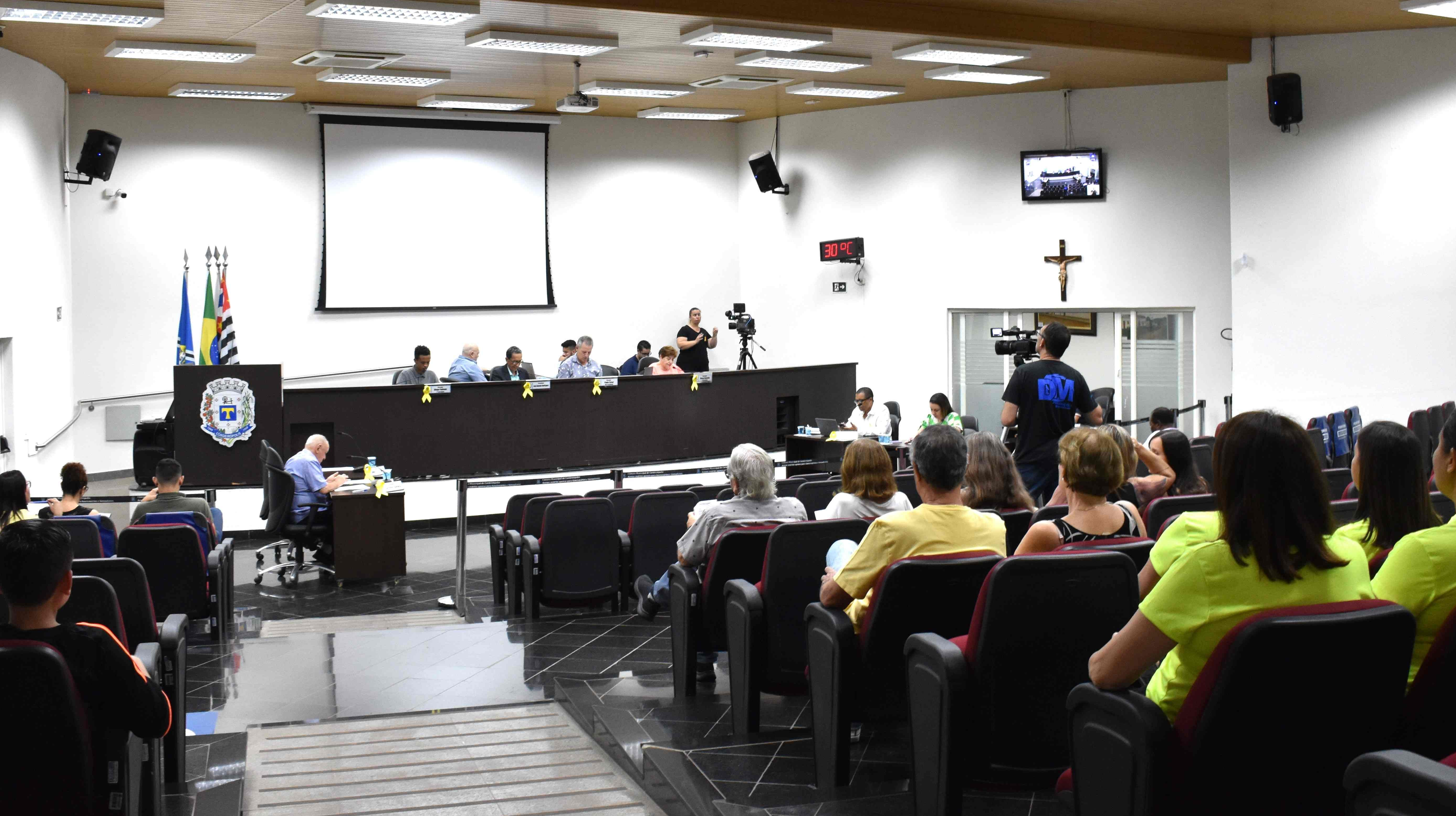 Imagem da notícia: PLC 18/23 que altera o Plano Diretor Municipal tem aprovação na Câmara na 30ª Sessão