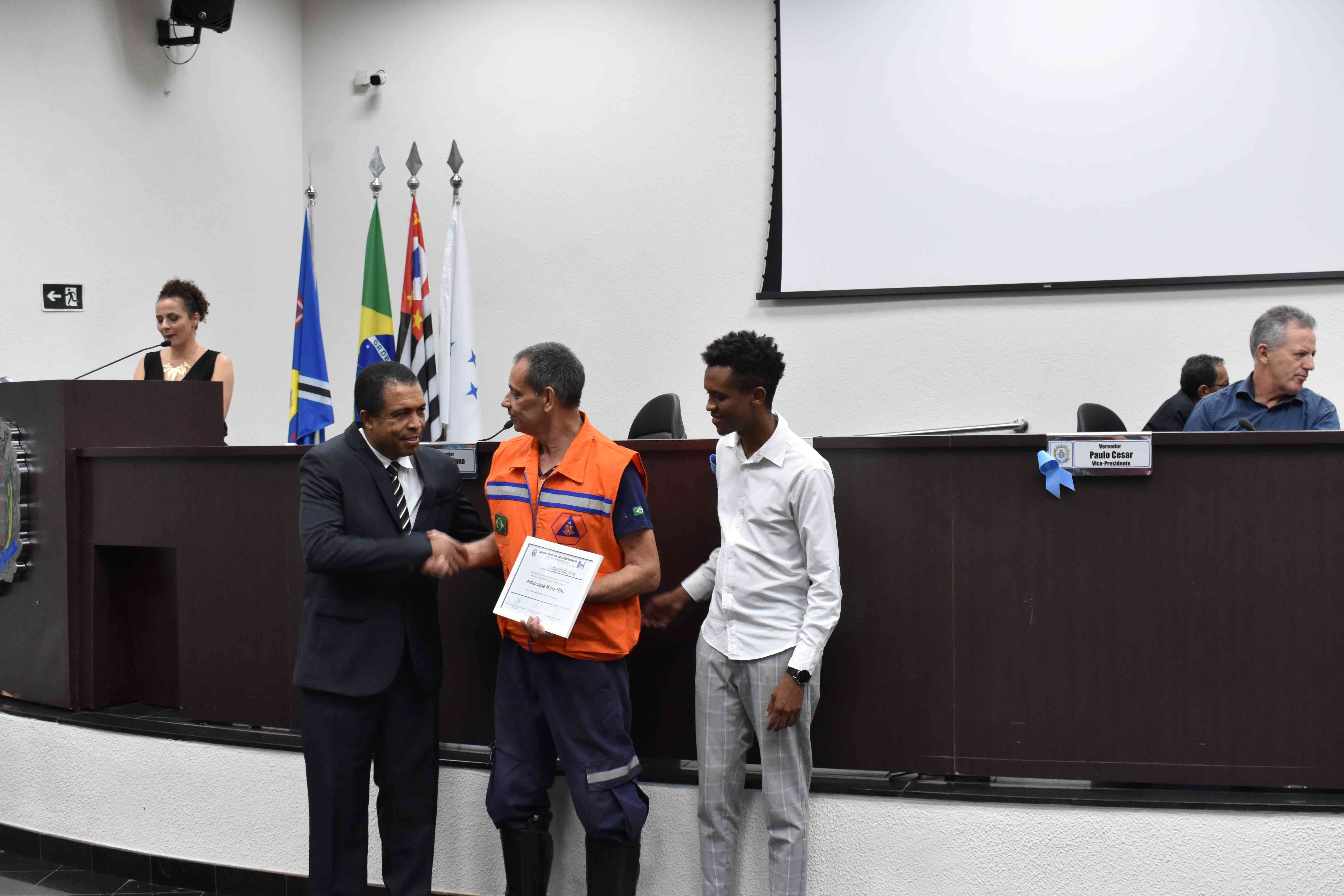 Imagem da notícia: Ver. Sérgio Balthazar Congratula a Defesa Civil de Cordeirópolis 