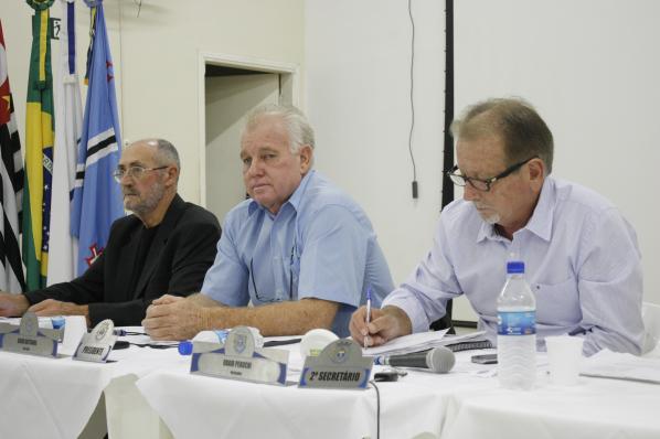 Imagem da notícia: Servidores e agentes políticos terão aumento de 6,61%