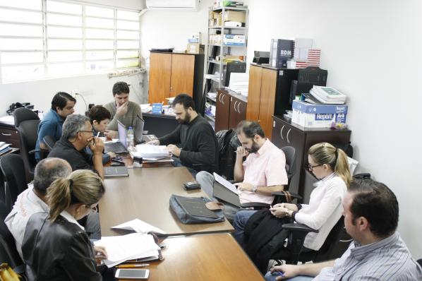 Imagem da notícia: Abertos somente envelopes de habilitação