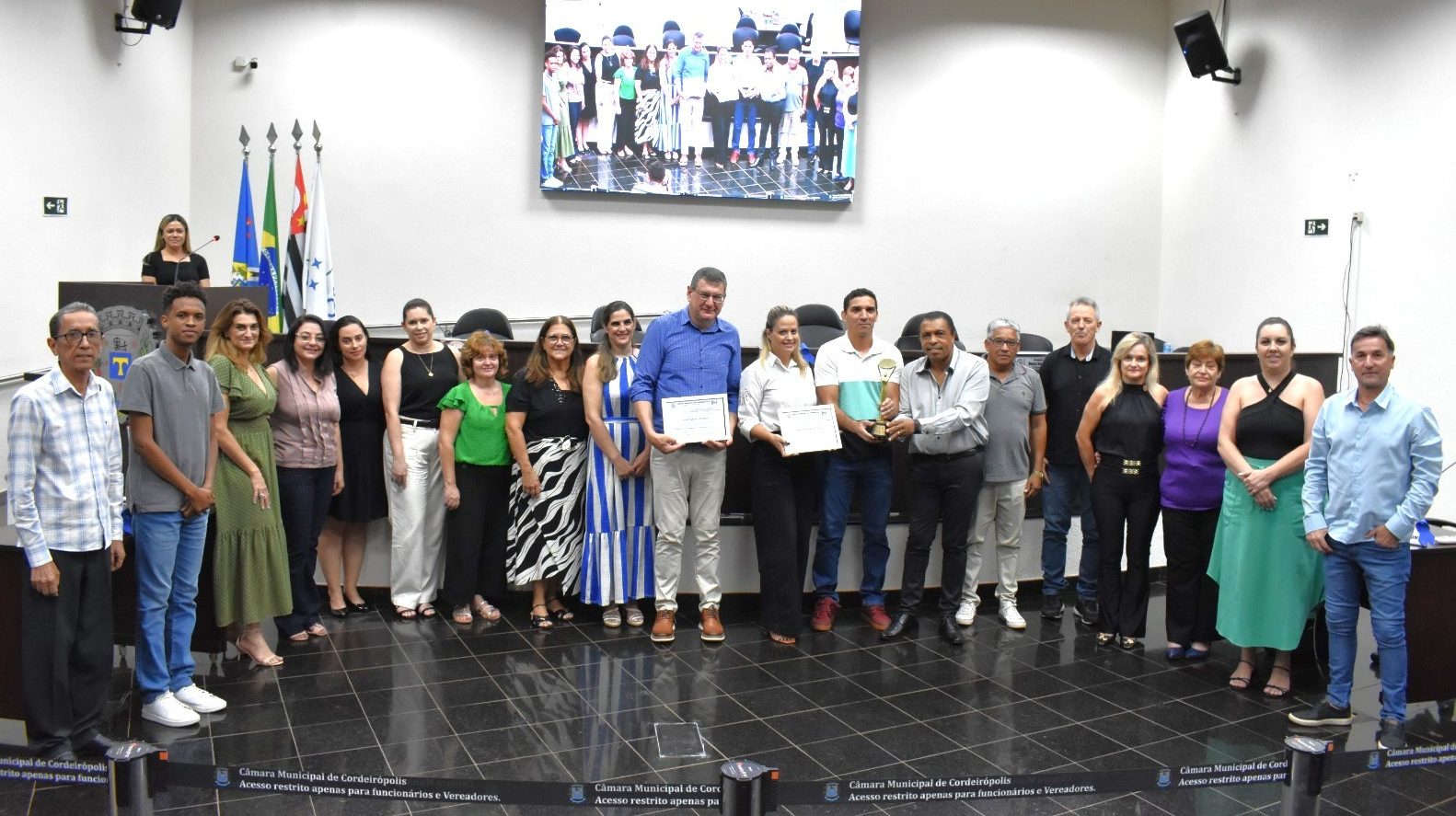 Imagem da notícia: Educação de Cordeirópolis ganha 1º Lugar no “Prêmio Ulysses Guimarães”, Categoria Desenvolver