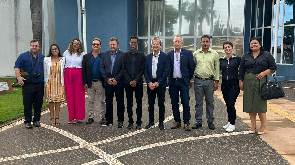 Imagem da notícia: Vereadores de Cordeirópolis se mobilizam em ação inédita para trazer recursos ao município