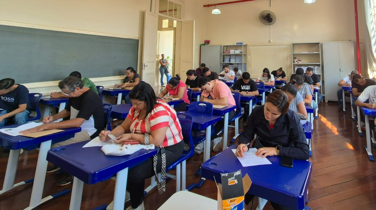 Imagem da notícia: Com o apoio do vereador Diego Fabiano, Feirão de Emprego reúne mais de 150 candidatos e fortalece oportunidades no município