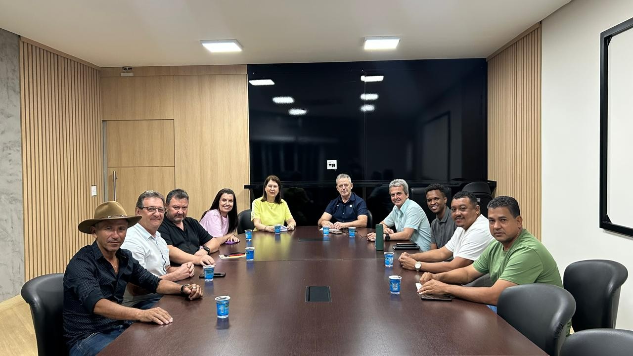 Imagem da notícia: Câmara de Cordeirópolis recebe a representante da APAE para dialogar sobre a defesa das escolas especializadas