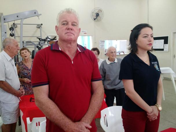 Imagem da notícia: Terceira Idade tem almoço de Natal