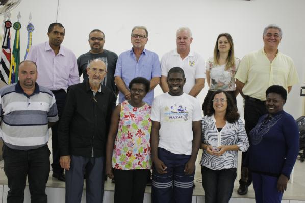 Imagem da notícia: Futuro piloto de avião receberá homenagens do Legislativo