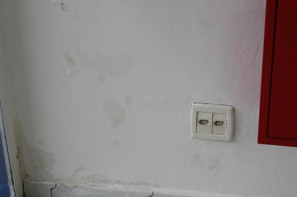 Imagem da notícia: Presidente notifica construtora para reparar falhas em serviço