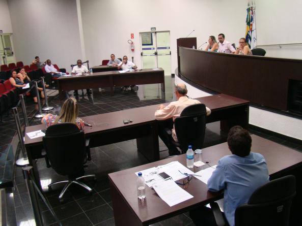 Imagem da notícia: Vereadores aprovam Projeto "Auxílio Creche"